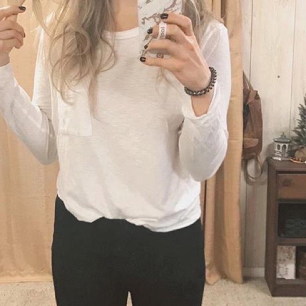 Basic white long sleeve